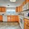Ottawa Lake Home with BBQ and Patio, 15 Mi to Toledo