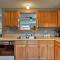 Lincoln Condo with Pool Access - 6 Mi to Loon Mtn! - لينكولن