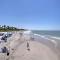 Naples Condo with Pool - Walk to Dining and Beach - Neapol