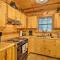 Serene Broken Bow Cabin with Hot Tub and Fire Pit - Stephens Gap