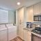 Atlantic Beach Resort Condo with Ocean Views! - أتلانتيك بيتش