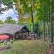 Screened Porch and 3 Decks Beech Mountain Cabin