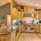 Screened Porch and 3 Decks Beech Mountain Cabin - Beech Mountain