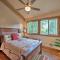 Custom Livingston Apt with Balcony and Mountain Views!