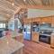 Custom Livingston Apt with Balcony and Mountain Views! - Livingston