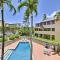 Chic West Maui Condo with Pool - Walk to Beach! - Mala