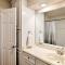 Pet-Friendly Lubbock Home with Yard - 6 Mi to TTU - Lubbock