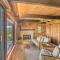 Lakefront Home with Game Room, Kayaks, and Fire Pit - ليك بلاسيد