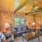 Lakefront Home with Game Room, Kayaks, and Fire Pit - ليك بلاسيد