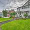 Unique and Historic Home Walk to Lake Champlain - بلاتسبرغ