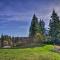 Peaceful, Pet-Friendly Washougal Paradise!