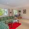 Oysters Retreat - Cooks Beach Holiday Home
