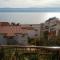 Apartments with parking space Stanici, Omis - 10360