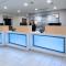 Holiday Inn Express Seattle - Sea-Tac Airport by IHG