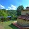 Villa Casentino by PosarelliVillas