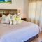 Ebb Tide Resort - بومبانو بيتش