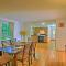 Private Guest House in Dtwn Lenox, Walk to Dining! - Lenox