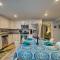 Marthas Vineyard Apt about 1 Mile to Inkwell Beach! - أوك بلوفس