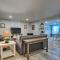 Marthas Vineyard Apt about 1 Mile to Inkwell Beach! - أوك بلوفس