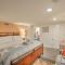 4 Mi to French Quarter NOLA Apt with Garden Patio
