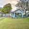 Bearadise Bungalow about 2 Mi to Magnolia Market!