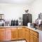 Super 8 by Wyndham Lewistown