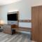 Holiday Inn Express & Suites - Springfield North, an IHG Hotel - Springfield