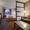 Best Western Plus Peak Vista Inn & Suites