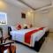 Full House Hotel