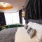 Quentin Zoo hotel