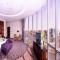 Qaser Al Hamra by Warwick