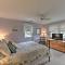 Charming East Falmouth Home Walk to Private Beach