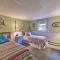 Charming East Falmouth Home Walk to Private Beach