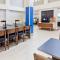Holiday Inn Express Hotel & Suites Montgomery Boyd-Cooper Parkway by IHG