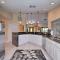 Canalfront Home with Private Saltwater Pool! - جزيرة ماركو