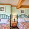 Old Ocean Beach Apt by Pier and Palace Playland
