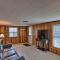 Home with Lake-View Deck by Camp Perry and Magee Marsh - 克林顿港