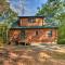 Secluded Cabin with Deck 13 Miles to Downtown Murphy