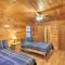 Cozy Broken Bow Cabin with Fire Pit, 4 Mi to Lake! - Stephens Gap