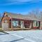 High Peak Heaven Cozy Log Cabin on 1 Acre!
