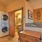 Cute Studio Abode - Steps to Long Beach Boardwalk! - Long Beach