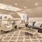 Chic Farmhouse with Creek in Heart of Wine Country!