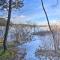 Quiet and Serene Lakefront Hideaway with Beach and Dock! - Мередит