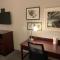 Comfort Inn & Suites Fairburn - Atlanta Southwest