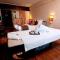 Regal Airport Hotel