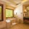 Shanti Maurice Resort & Spa
