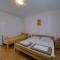 Foto: Apartment Metajna 6348a 10/17