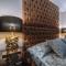 Deluxe Jacuzzi Apartment by LIUKSAI