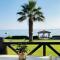 ON THE BEACH apartment