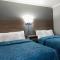Budget Host Inn